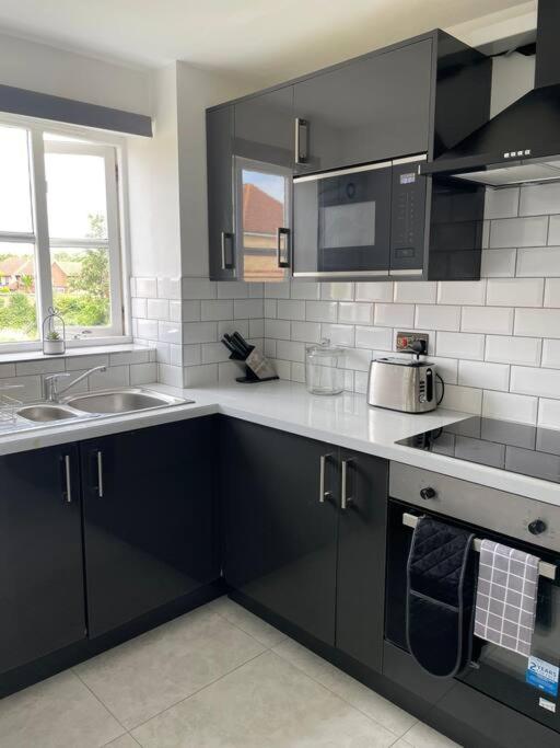 Grays Serviced Apartment Stifford Kültér fotó