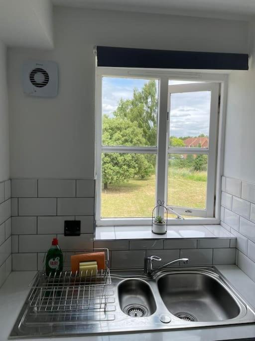 Grays Serviced Apartment Stifford Kültér fotó
